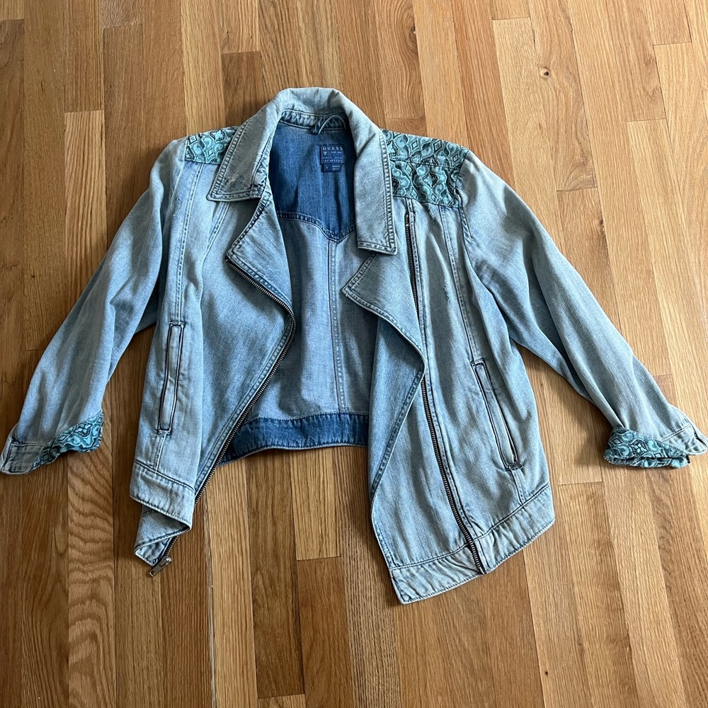 Guess womans jean jacket